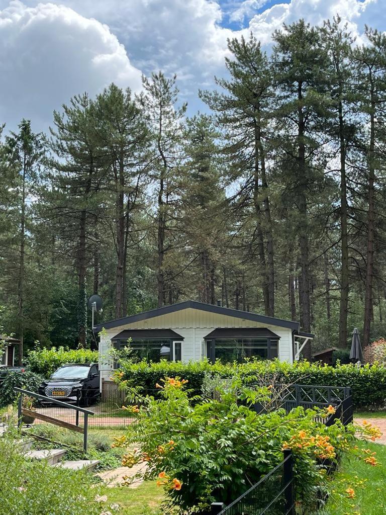 Luxe Vakantiehuis In Het Bos Overbroek エクステリア 写真